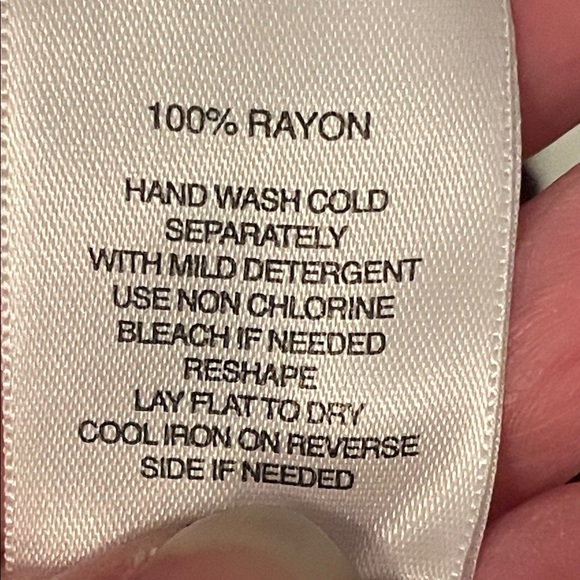 🐟🐟🐟BOGOHO 🐟🐟🐟Women's Burgundy Sweater Cardigan-XL - Picture 10 of 11